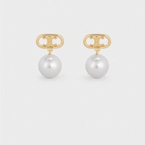 Celine pearl earrings in brass with gold finish and glass pearls